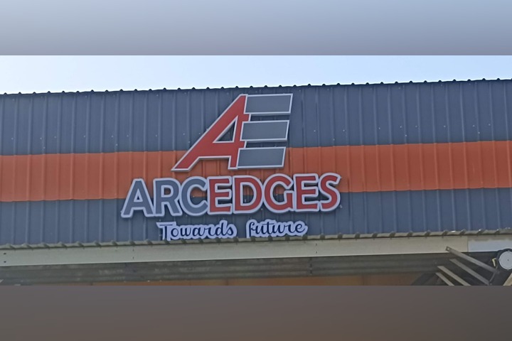 Arcedges Commercial (1)