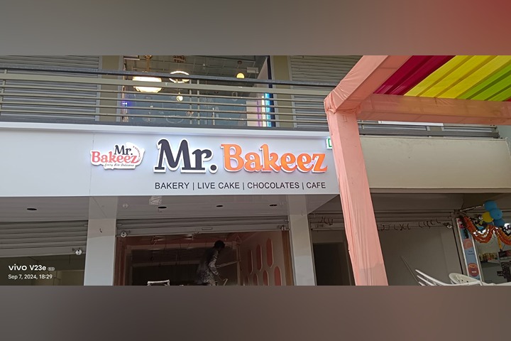 Mr Bakeez